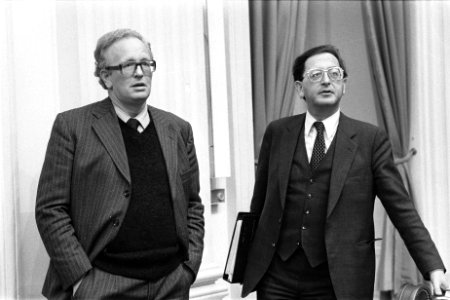 Tweede Kamer , abortus-debat uitgesteld, 28 en 29 Pais en zijn voorganger en tha, Bestanddeelnr 931-1966