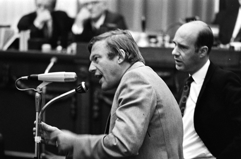 Tweede Kamer, premier Biesheuvel beantwoordt vragen fractievoorzitters Interrup, Bestanddeelnr 924-7915