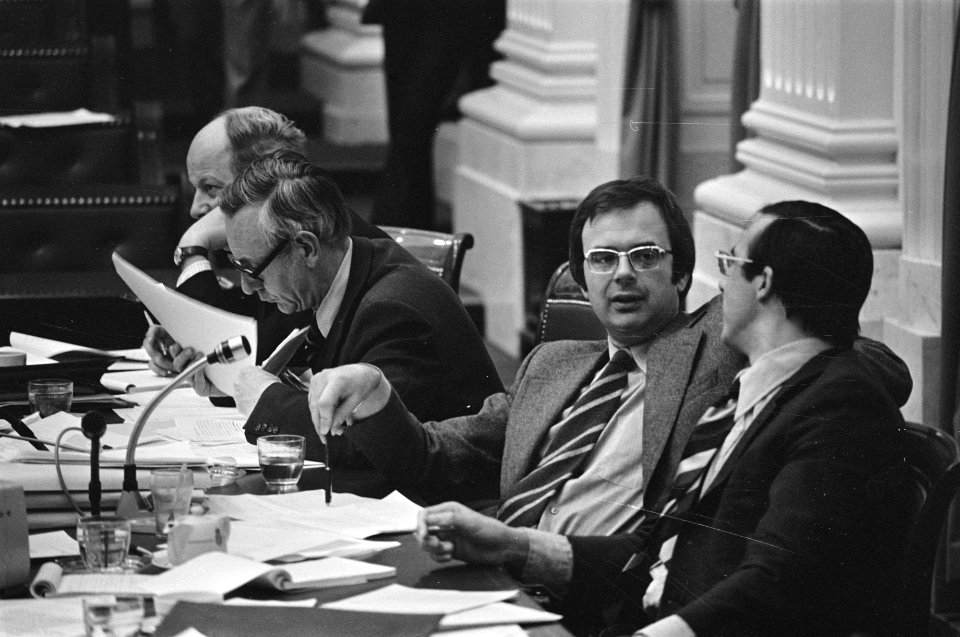 Tweede Kamer, Ontwikkelingshulp, BZ staatssecr Kooyman, min Van der Stoel, mi, Bestanddeelnr 927-7792