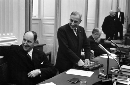 Tweede dag Nieuw-Guinea-debat Minister Luns , president de Quay , minister Toxo, Bestanddeelnr 913-3652