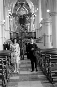 Tweede dag bezoek Beatrix en Claus aan Limburg Beatrix en Claus in Stiftskerk i, Bestanddeelnr 927-4014