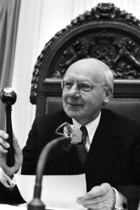 Tweede Kamervoorzitter Vondeling i.v.m, uitspraken eventuele kandidatuur Zijlst, Bestanddeelnr 929-0395