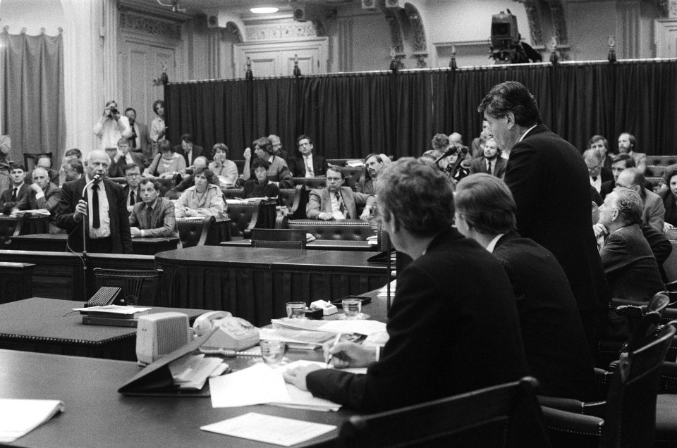 Tweede Kamer , algemene beschouwingen overzicht, Den Uyl interpelleert Lubbers, Bestanddeelnr 933-1115