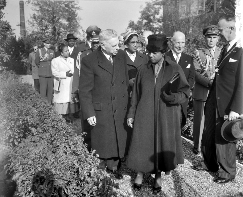 Tweede dag bezoek president Tubman van Liberia. Bezoek Aalsmeer, Bestanddeelnr 908-0695