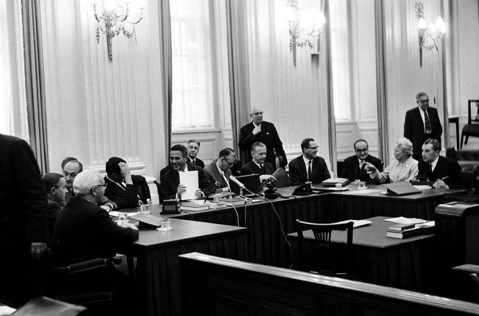 Tweede Kamer , algemene politieke beschouwingen, overzicht regeringstafel, Bestanddeelnr 916-9747