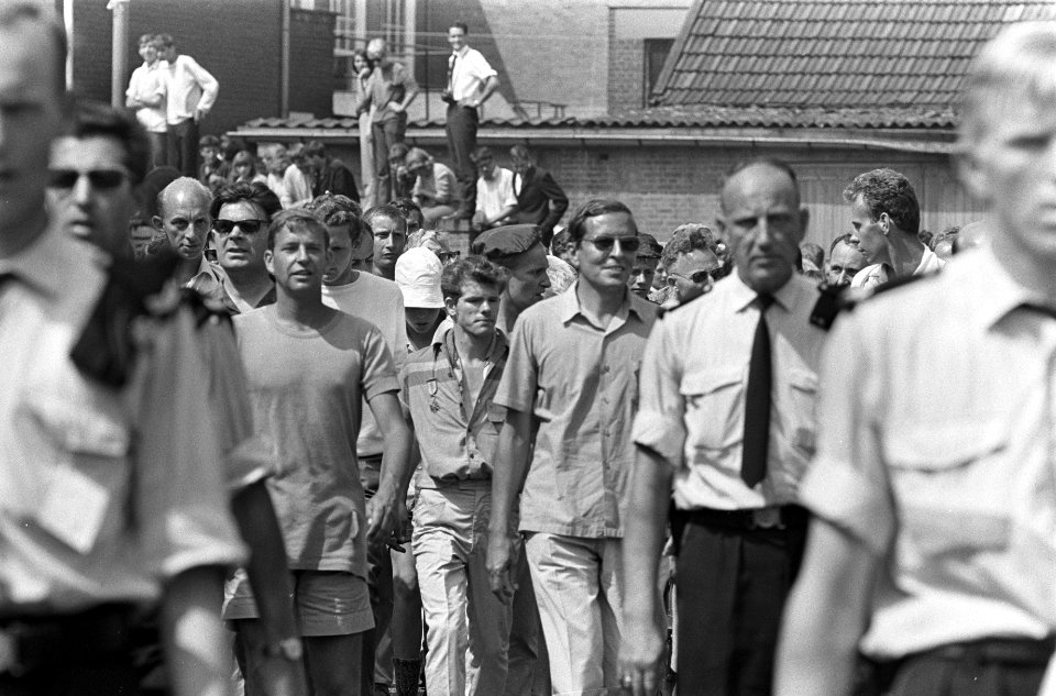 Tweede dag Vierdaagse Nijmegen. Claus wandelt, Bestanddeelnr 920-5432