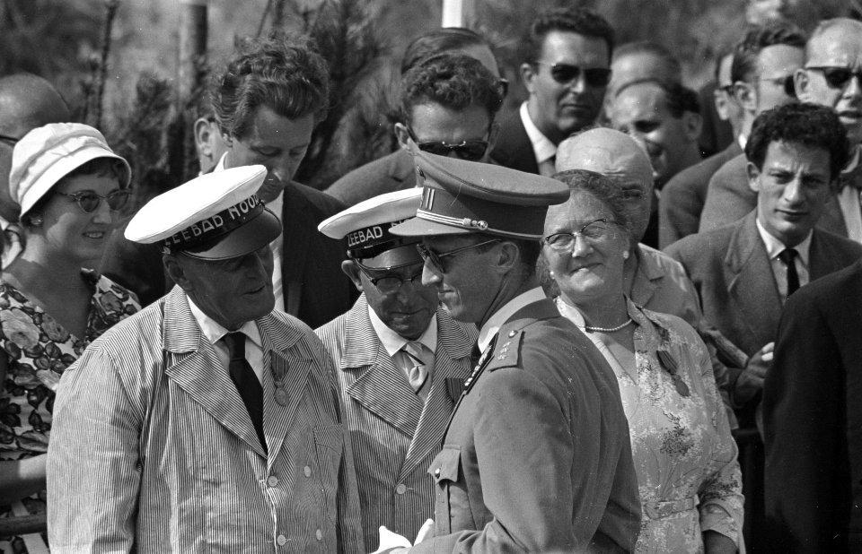 Tweede dag van het bezoek van Koning Boudewijn aan Noordwijk, Bestanddeelnr 910-5077