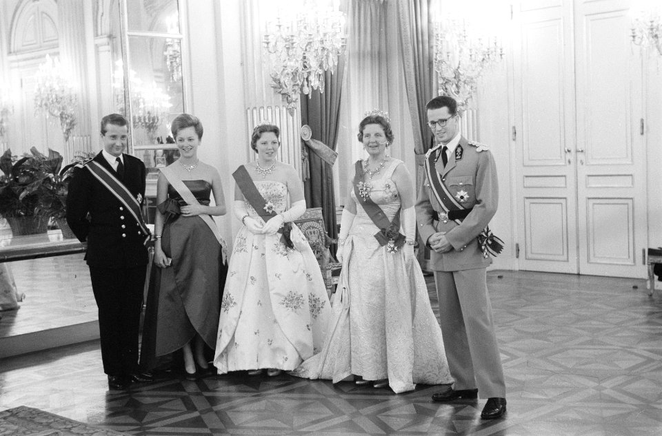 Tweede dag van het Koninklijk bezoek aan Belgie, aankomst en bezoek aan Plantijn, Bestanddeelnr 911-3016