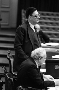 Tweede Kamer debat loonwet minister Albeda en van Aardenne, Bestanddeelnr 930-7071