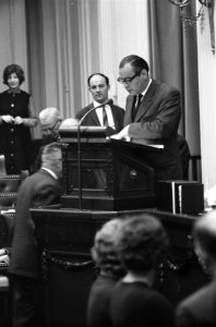 Tweede Kamer bijeen, als eerste spreker de heer Jur Mellema (CHU), Bestanddeelnr 914-6001