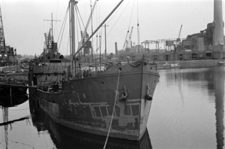 Tweede wereldoorlog, marine, koopvaardijvloten, kustvaarders, Groot-Brittannië, Bestanddeelnr 935-2828 photo
