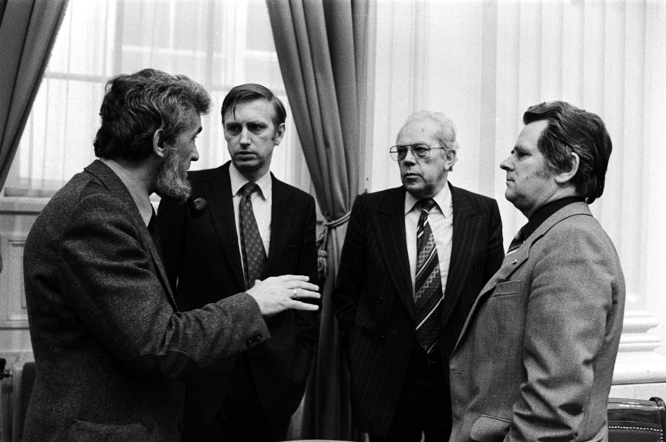 Tweede Kamer behandeling begroting Sociale Zaken van der Doef (woordvoerder P, Bestanddeelnr 930-6480