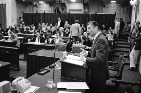 Tweede Kamer debat over kabinetscrisis premier Van Agt in de Kamer, overzicht, Bestanddeelnr 932-1583
