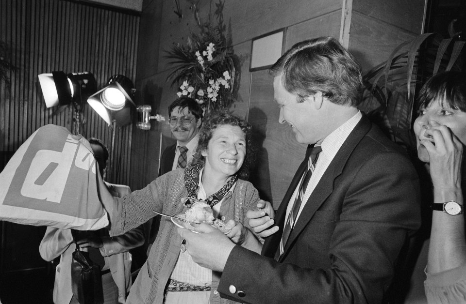 Tweede Kamer verkiezingen 1981 verkiezingsbijeenkomst van D66 in Hotel Krasnapo, Bestanddeelnr 934-7209
