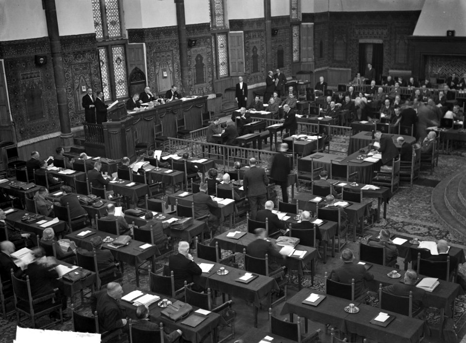 Tweede Kamer tijdelijk in Ridderzaal, Bestanddeelnr 903-8675
