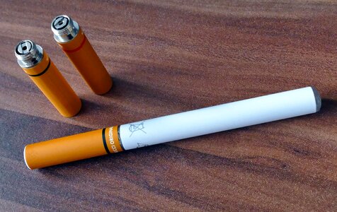 Nicotine vapor vaporizer photo
