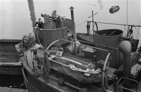 Tweede wereldoorlog, marine, koopvaardijvloten, kustvaarders, schroot, Groot-Bri, Bestanddeelnr 935-2820