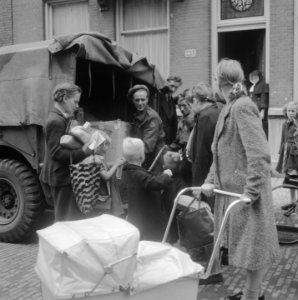 Tweede wereldoorlog, voedselvoorzieningen, Bestanddeelnr 900-6133