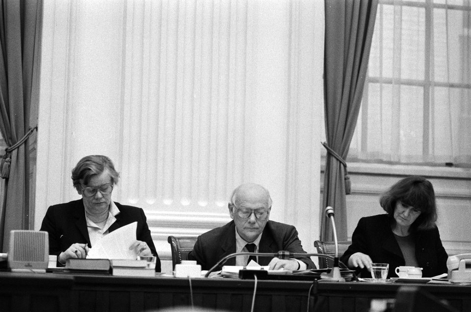 Tweede Kamer SoZa en Milieuhygiene (begroting Volksgezondheid). Staatssecretaris, Bestanddeelnr 931-9221