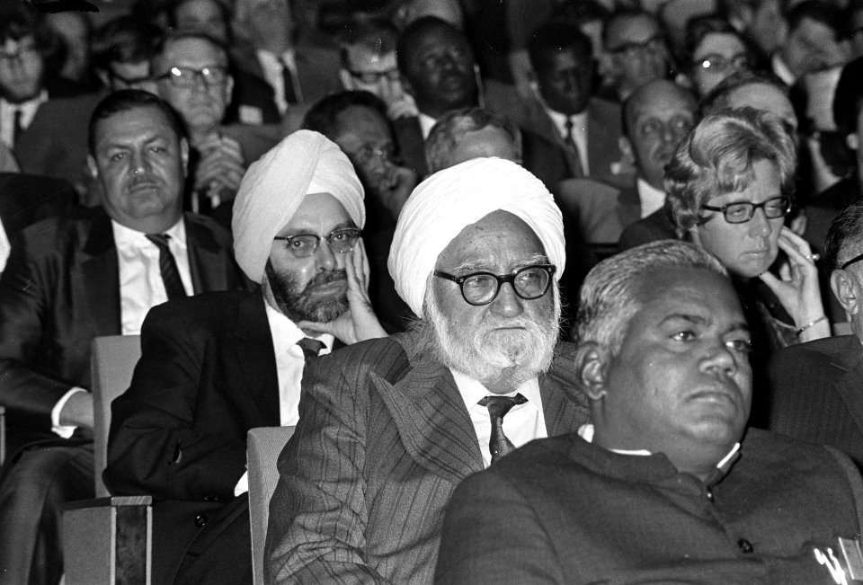 Tweede Wereldvoedselcongres in Den Haag enkele vertegenwoordigers uit India, Bestanddeelnr 923-5983