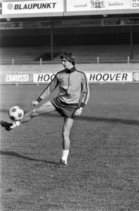 Training FC Barcelona ivm Europacupwedstrijd tegen AZ67 Johan Cruijff tijden, Bestanddeelnr 929-3961