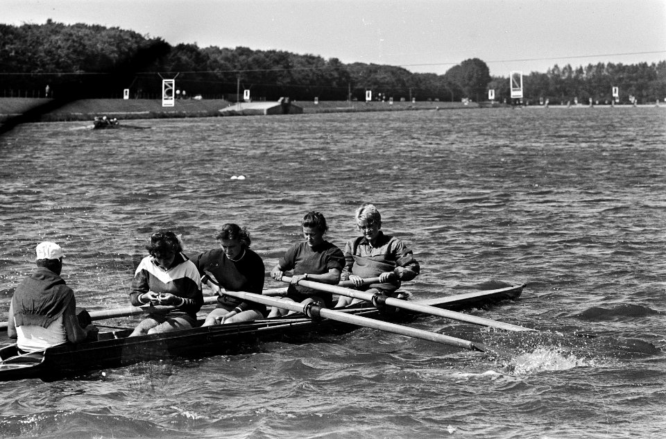 Training Europese roeikampioenschappen op de Bosbaan, ploegen tijdens training, , Bestanddeelnr 916-6933