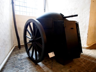 Transpotable cartridge gun tower at the Royal Danish Arsenal Museum (Copenhagen), pic3