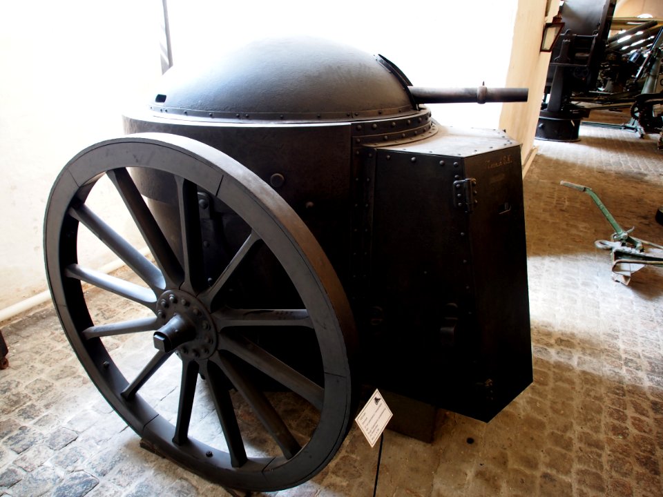 Transpotable cartridge gun tower at the Royal Danish Arsenal Museum (Copenhagen), pic16