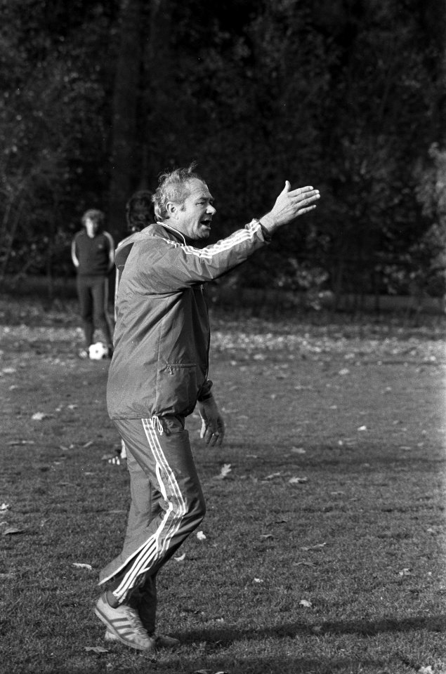 Trainer Fadrhonc, Bestanddeelnr 926-8244