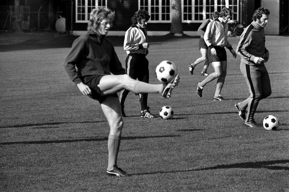 Training Nederlands elftal te Zeist, Bestanddeelnr 925-8396