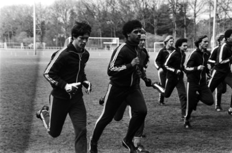 Training Nederlands elftal ivm vriendschappelijke wedstrijd tegen Griekenland. 2, Bestanddeelnr 932-1027