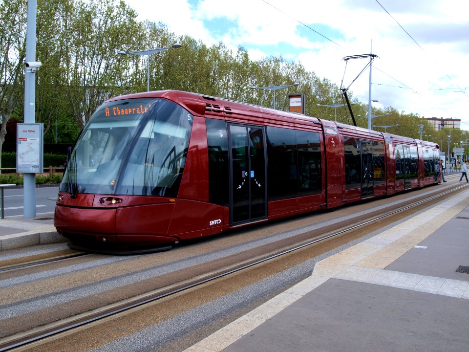 Tram (single rail) Clermont-Ferrand p3