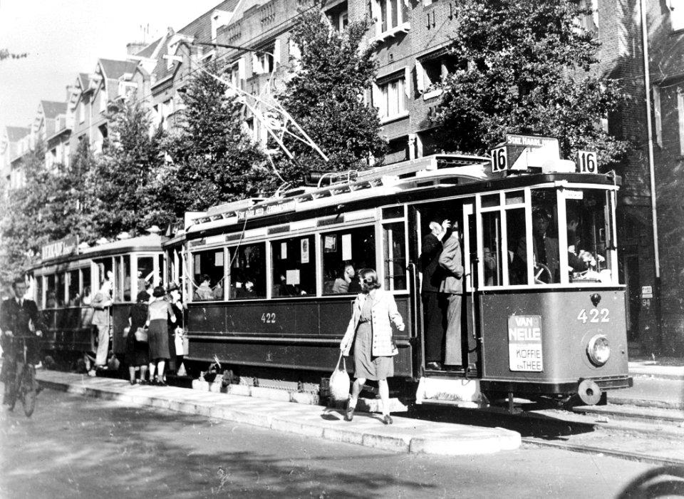 Tram lijn 16 met passagiers, Bestanddeelnr 900-0335