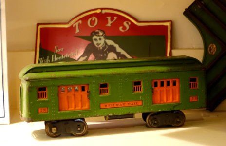 Train set - Haas-Lilienthal House - San Francisco, CA - DSC05101