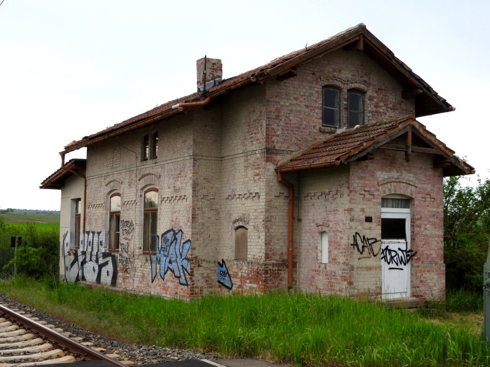 Train station Etzleben 4