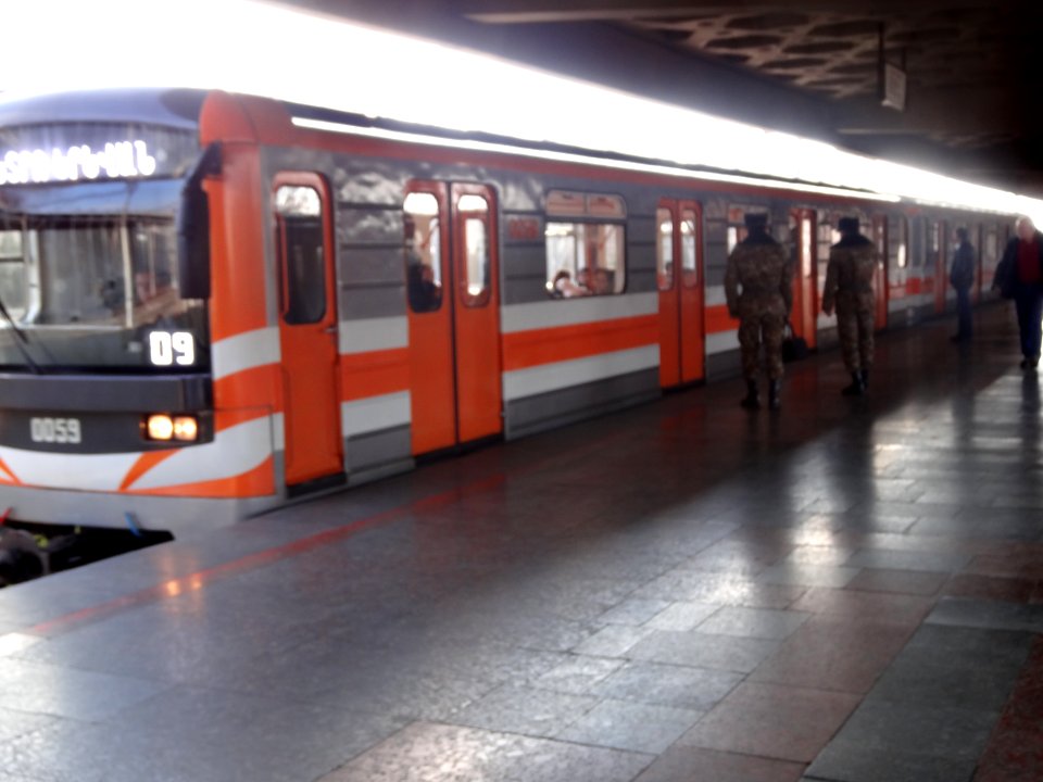Train of Yerevan Metro 1