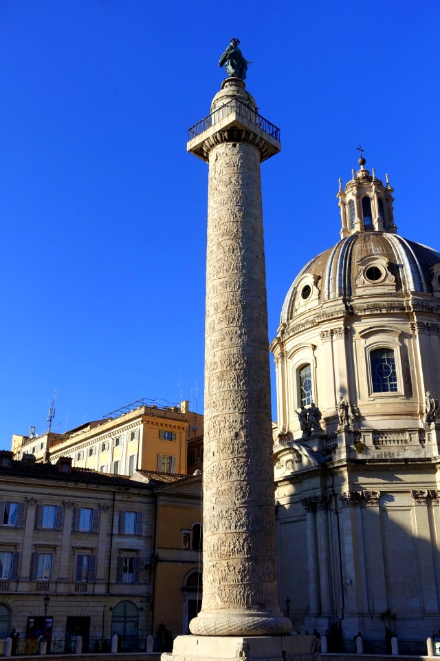 Trajan's Column - Rome, Italy - DSC01634