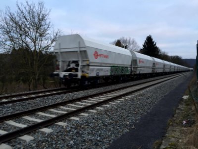 Train de fret à Jamioulx - Ligne 132 SNCB 3