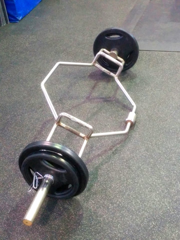 Trap bar with load