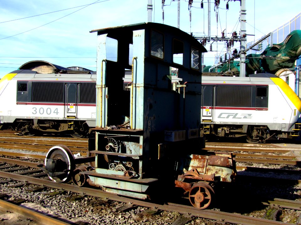 Traintug - shunter at garede traige luxembourg pic-005