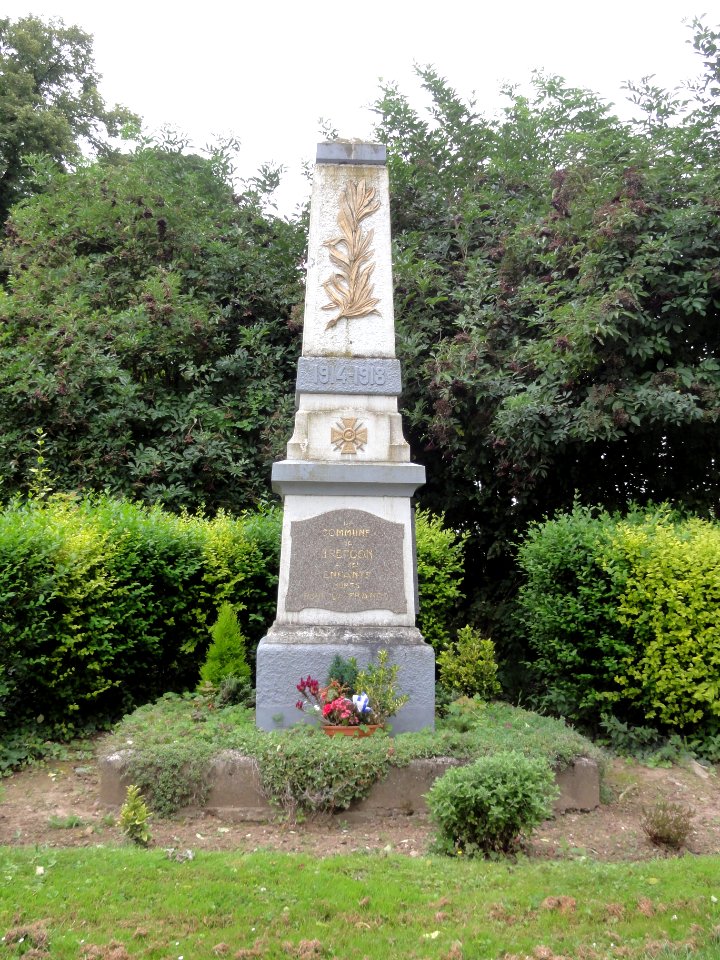 Trefcon (Aisne) monument aux morts