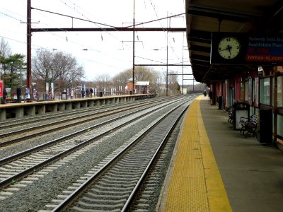 Train station New Brunswick NJ looking northeast