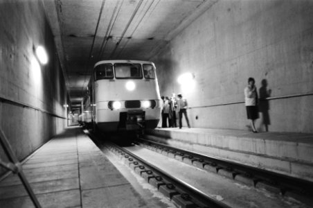 Trein in de Hemtunnel, Bestanddeelnr 932-5870