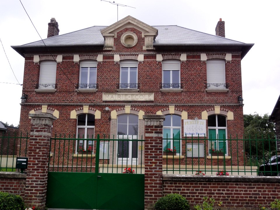 Trefcon (Aisne) mairie-école