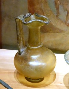 Trefoil-mouthed jug, Roman, probably Italy, 1st-4th century AD, glass - Spurlock Museum, UIUC - DSC05850