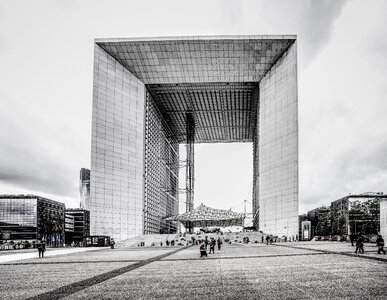 Monuments la defense grand arch