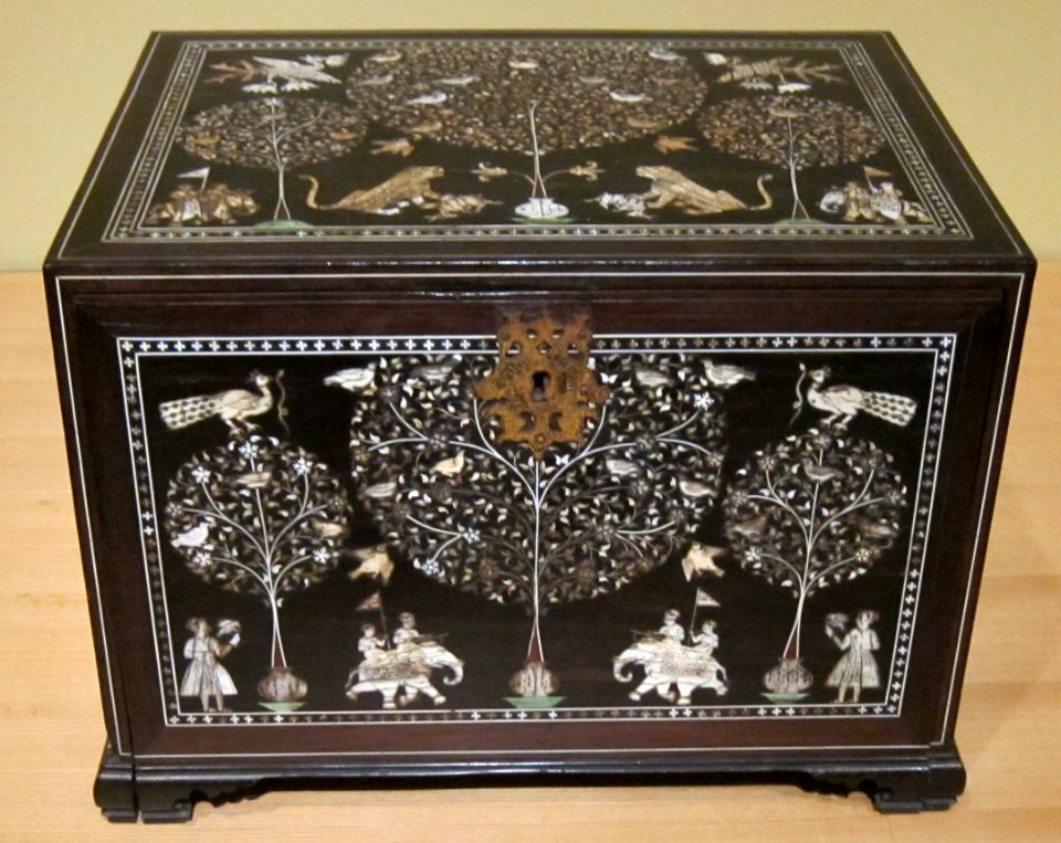 Traveling cabinet, western India, 18th century, made for the Western market, wood, ivory and gilt iron alloy, HAA