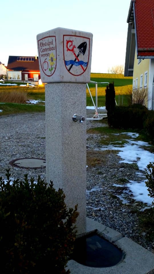 Traunried Trinkwasserbrunnen