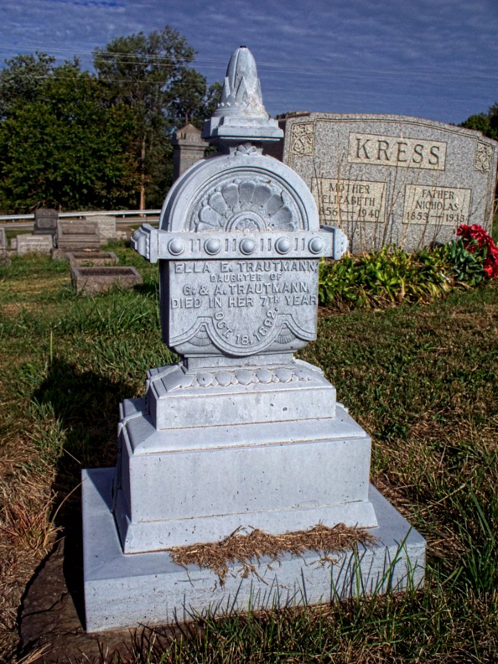 Trautmann (Ella E.), Robinson Run Cemetery, 2015-09-27, 01
