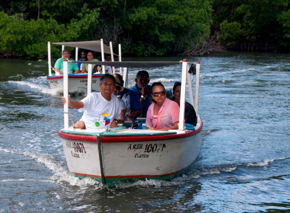 Transport in La Restinga Lagoon